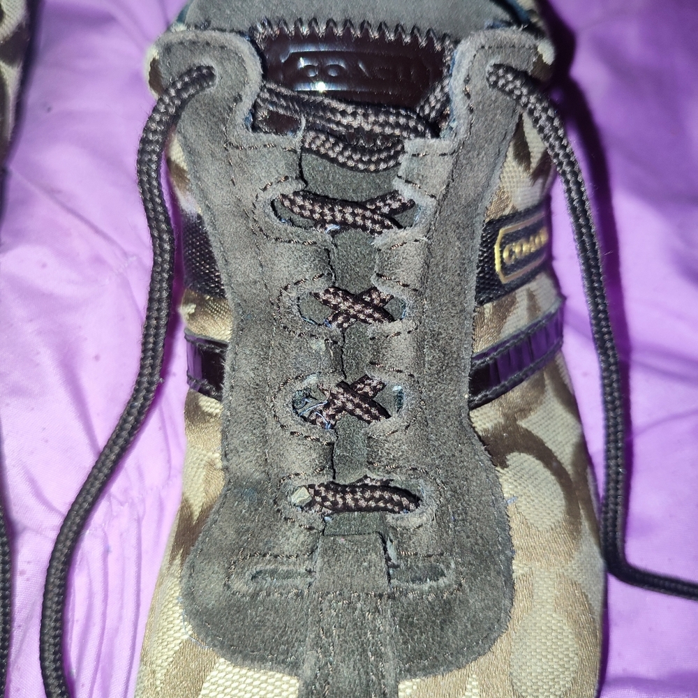 Coach shoes - Picture 3 of 3